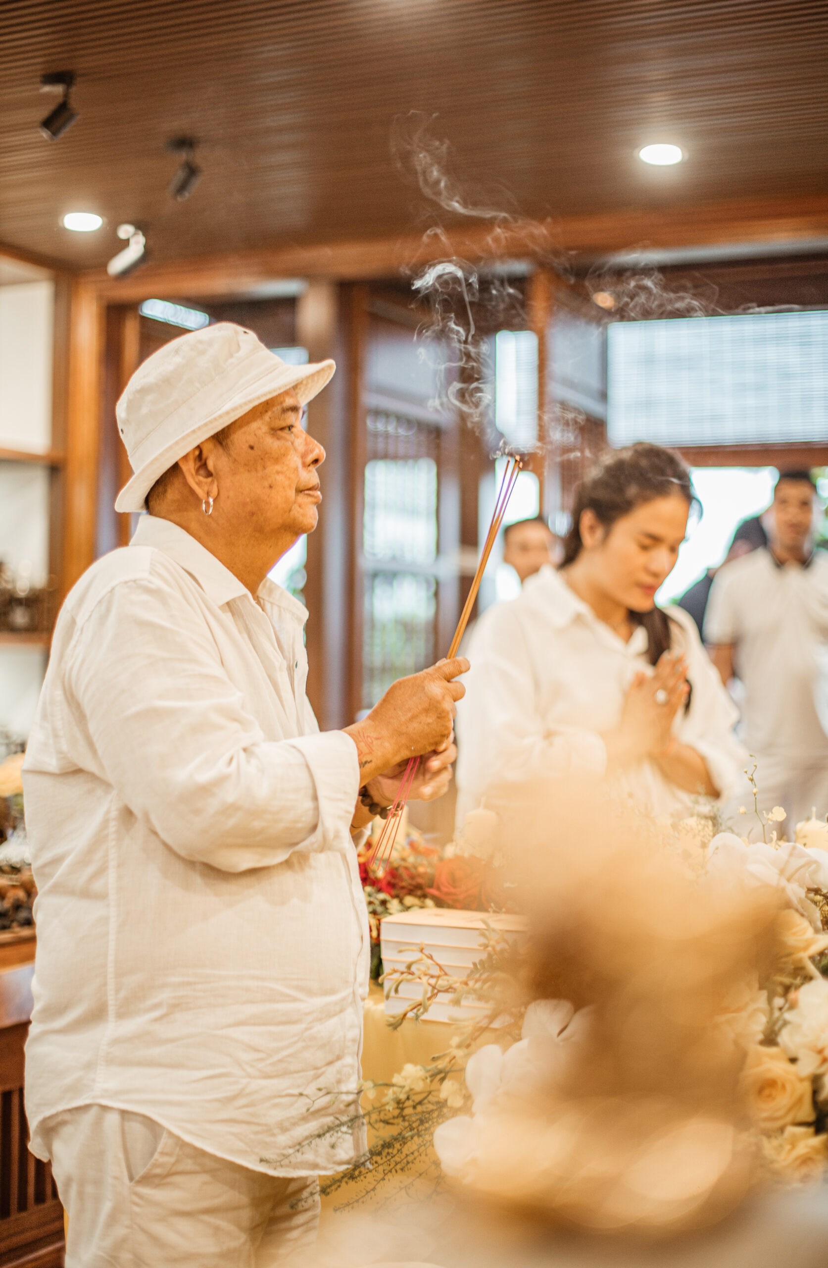 Ô hay! tôi chưa từng thấy em